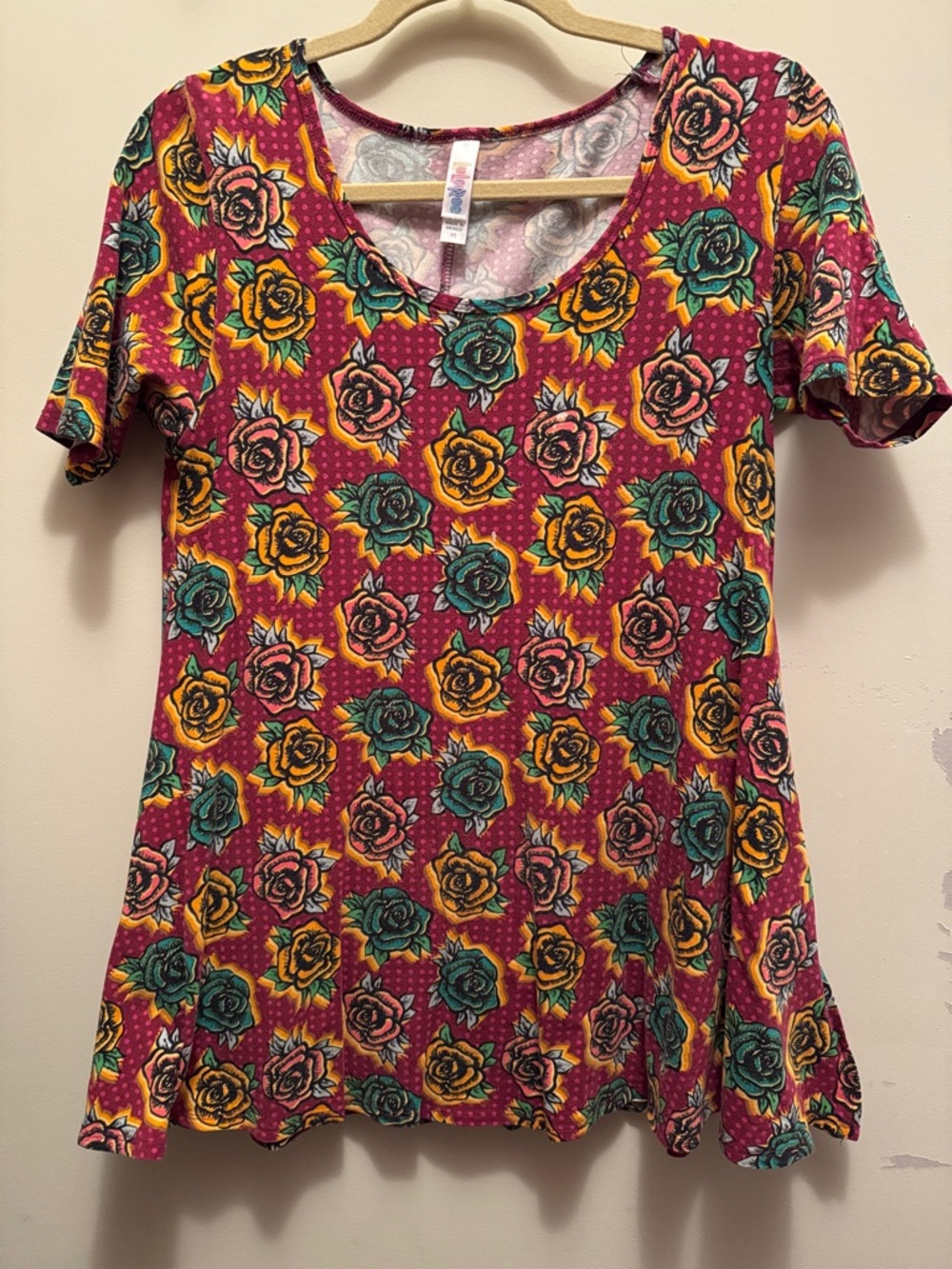 LuLaRoe Floral Scoop Neck Top in Magenta, Teal & Mustard